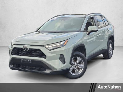 2022 Toyota RAV4 XLE