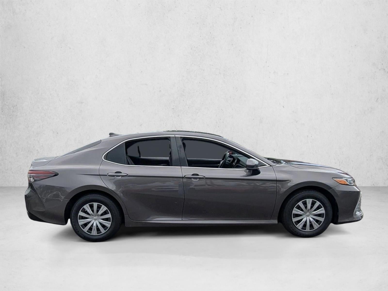 2023 Toyota Camry Hybrid LE