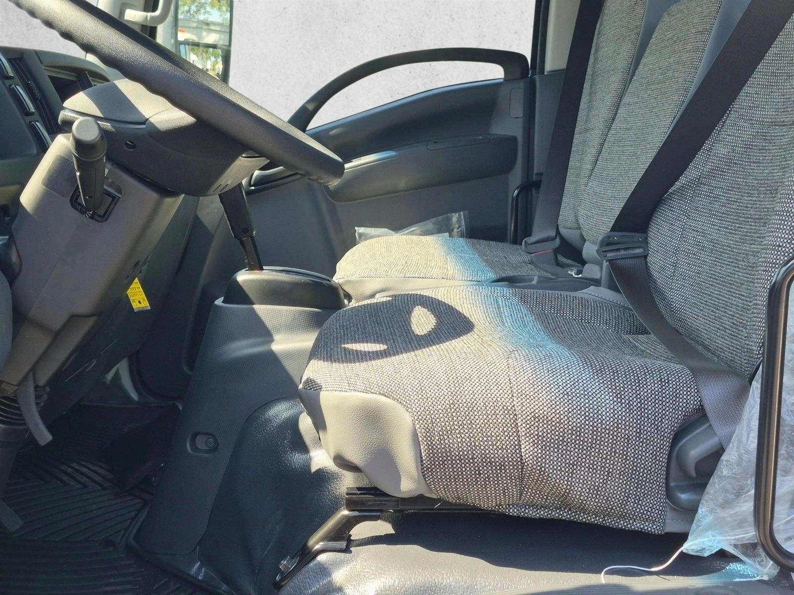 2026 Chevrolet Low Cab Forward 4500 HG NA