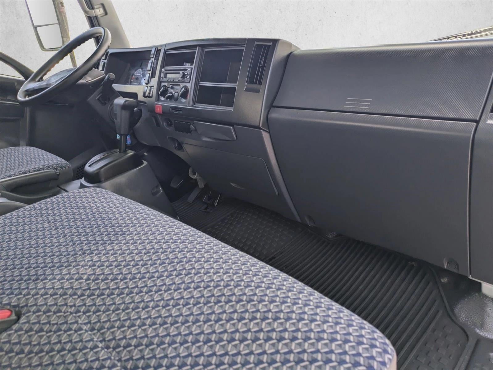 2023 Chevrolet Low Cab Forward 4500 HG 1WT