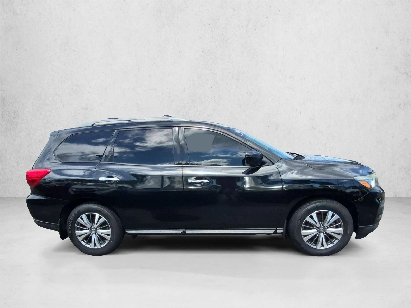 2020 Nissan Pathfinder S 2WD