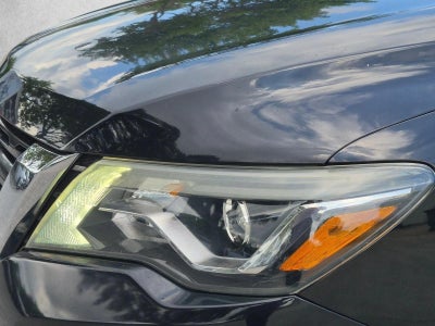 2020 Nissan Pathfinder S 2WD