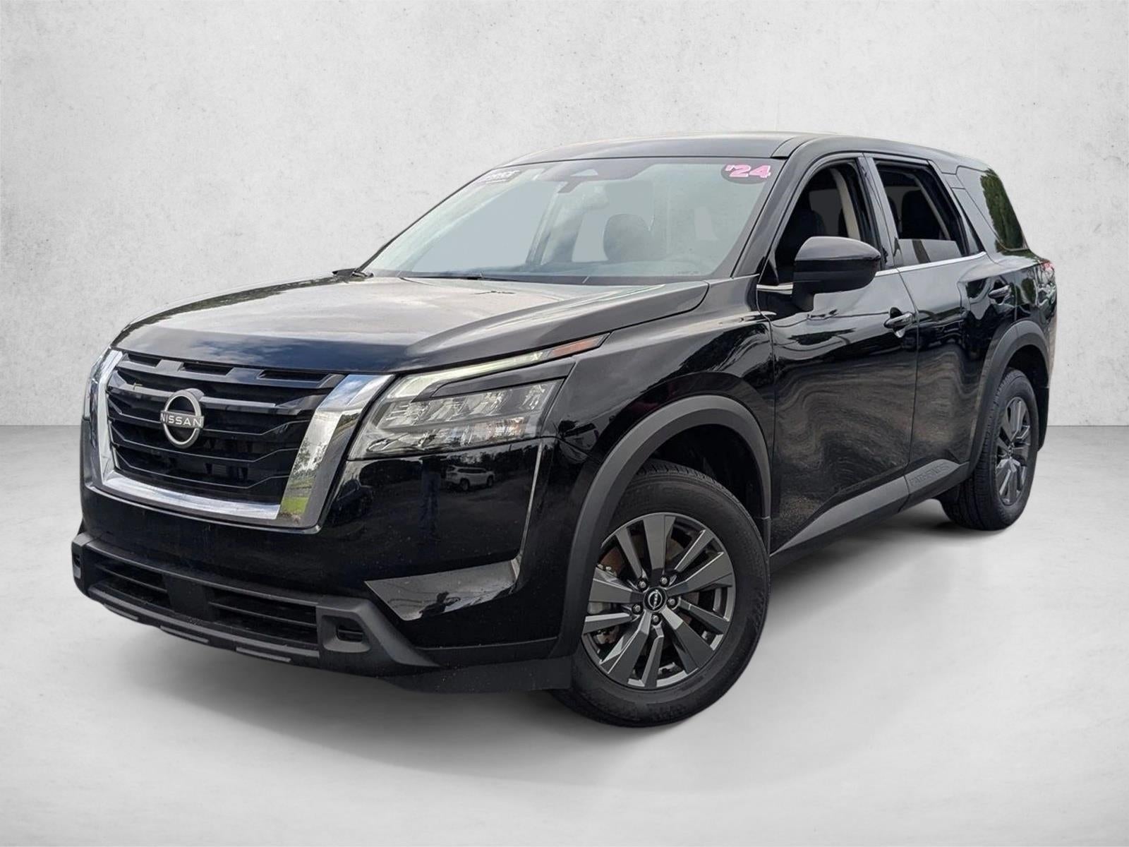 2024 Nissan Pathfinder S