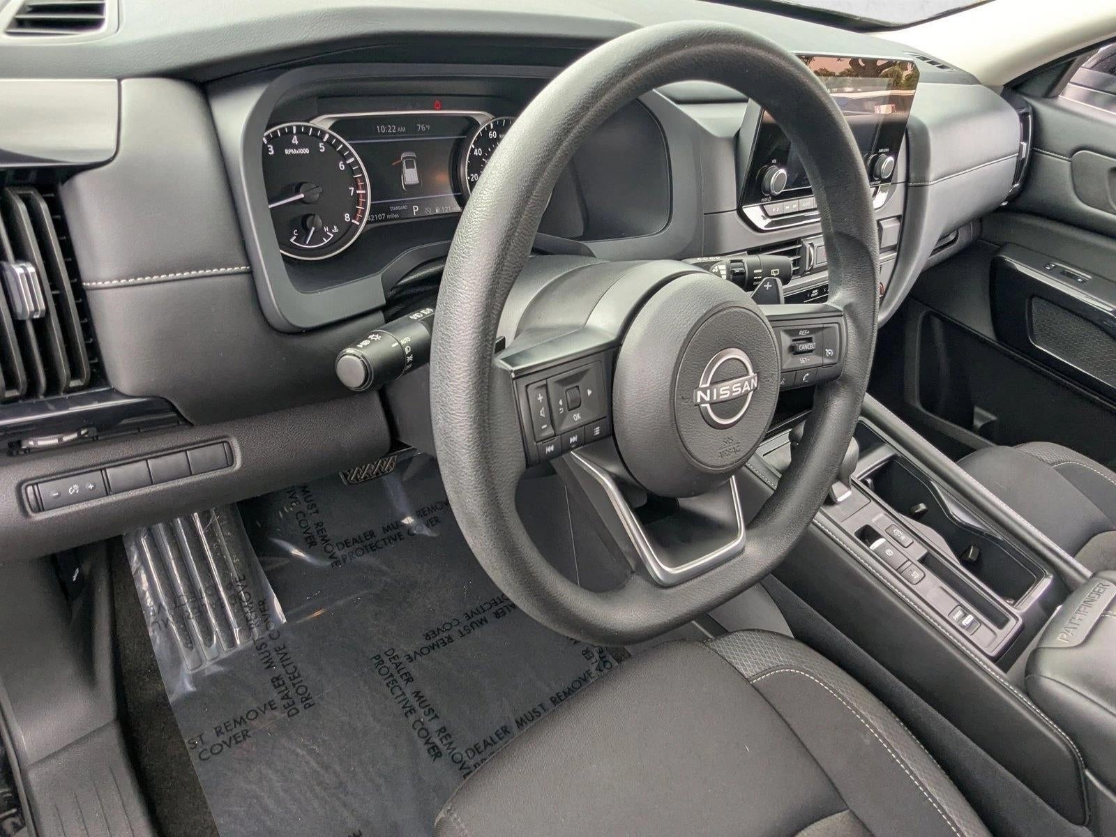 2024 Nissan Pathfinder S