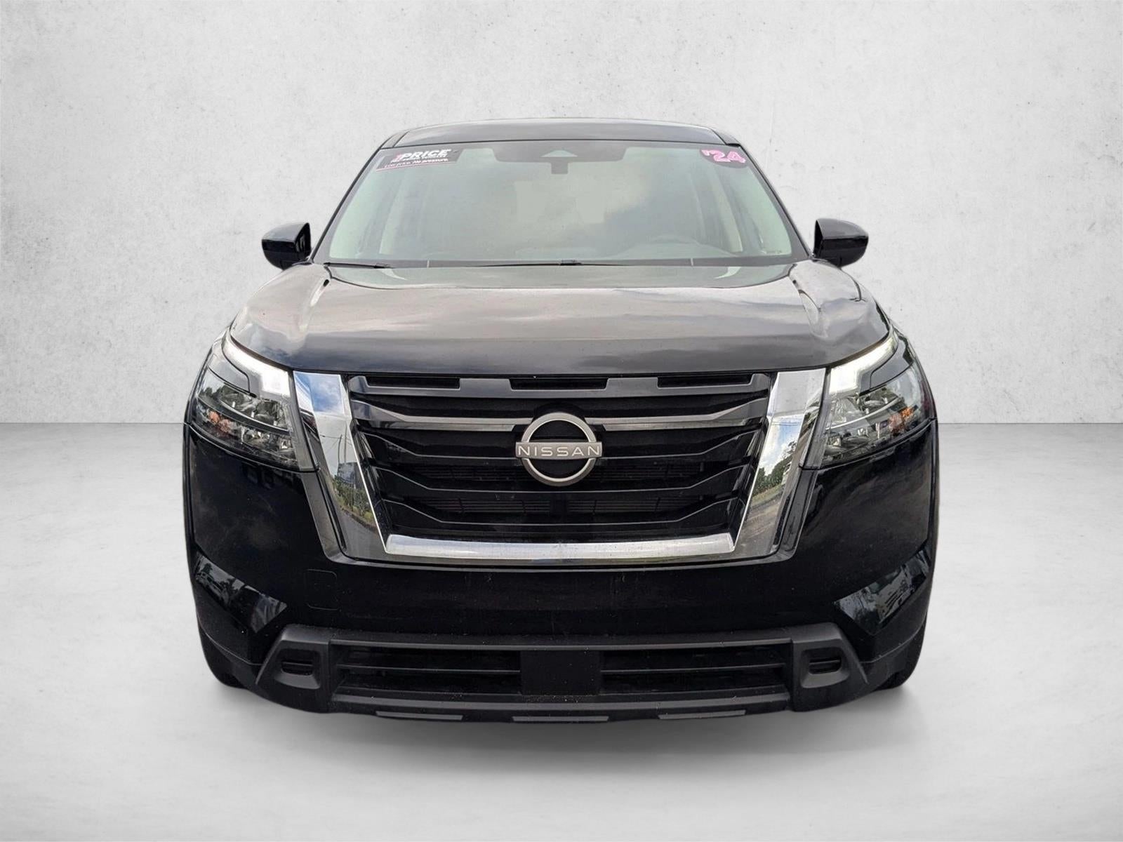 2024 Nissan Pathfinder S