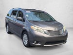 2017 Toyota Sienna XLE 8 Passenger