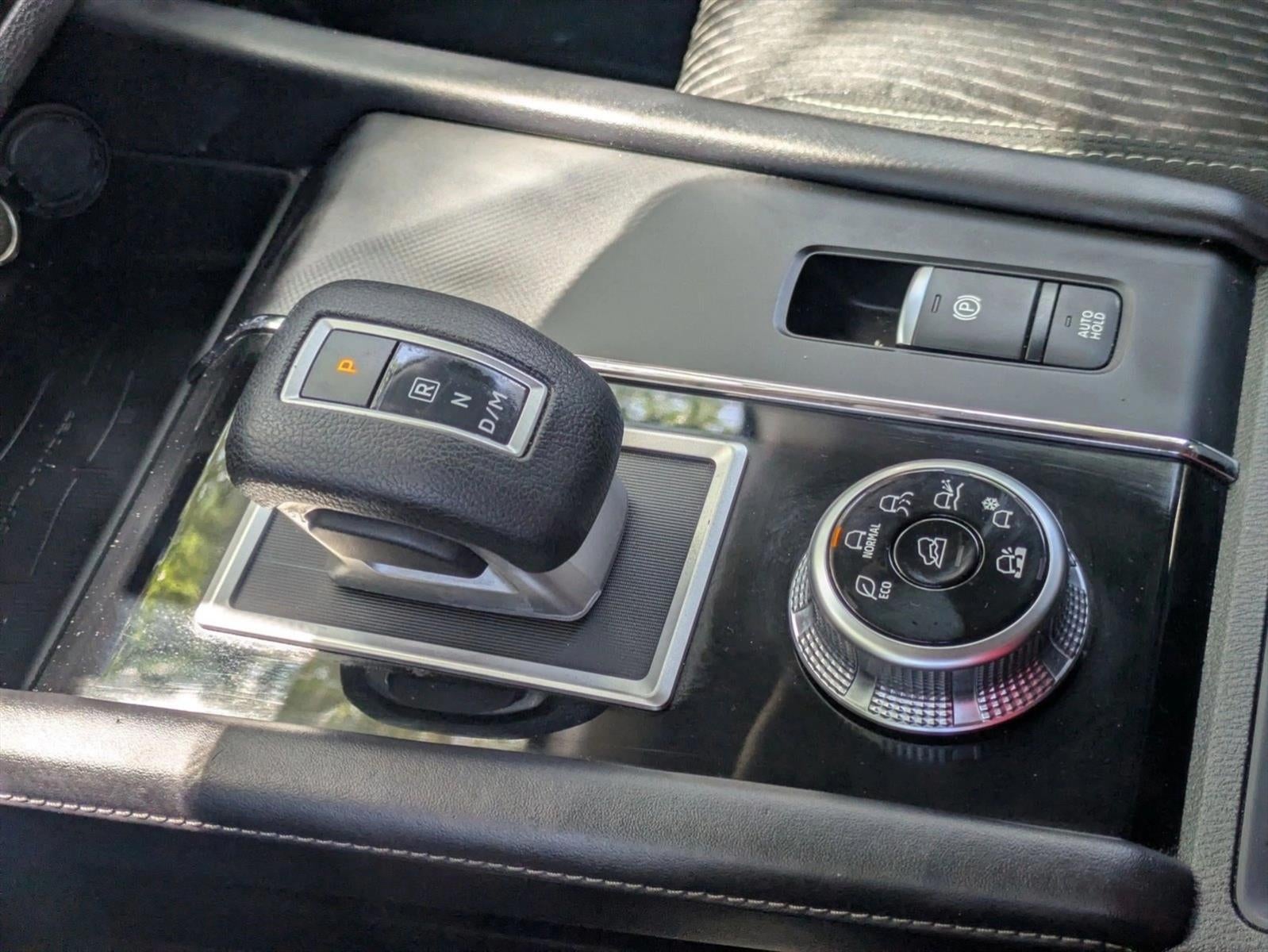 2024 Mitsubishi Outlander ES