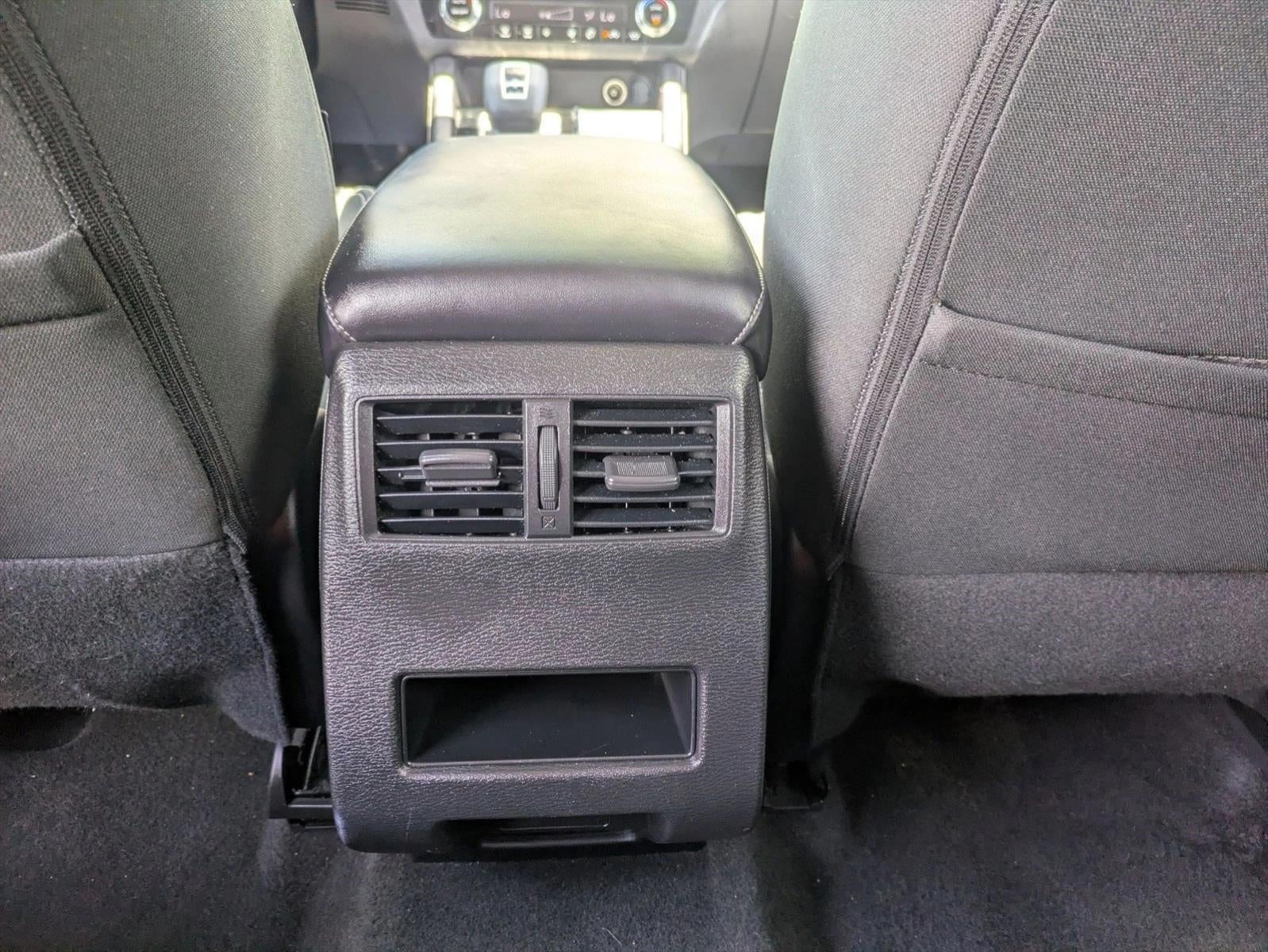 2024 Mitsubishi Outlander ES