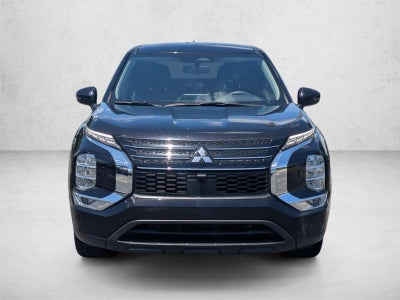 2024 Mitsubishi Outlander ES