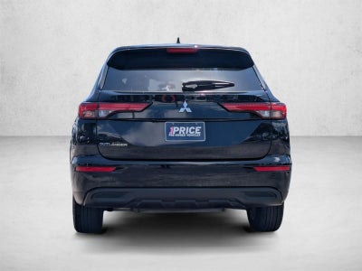 2024 Mitsubishi Outlander ES