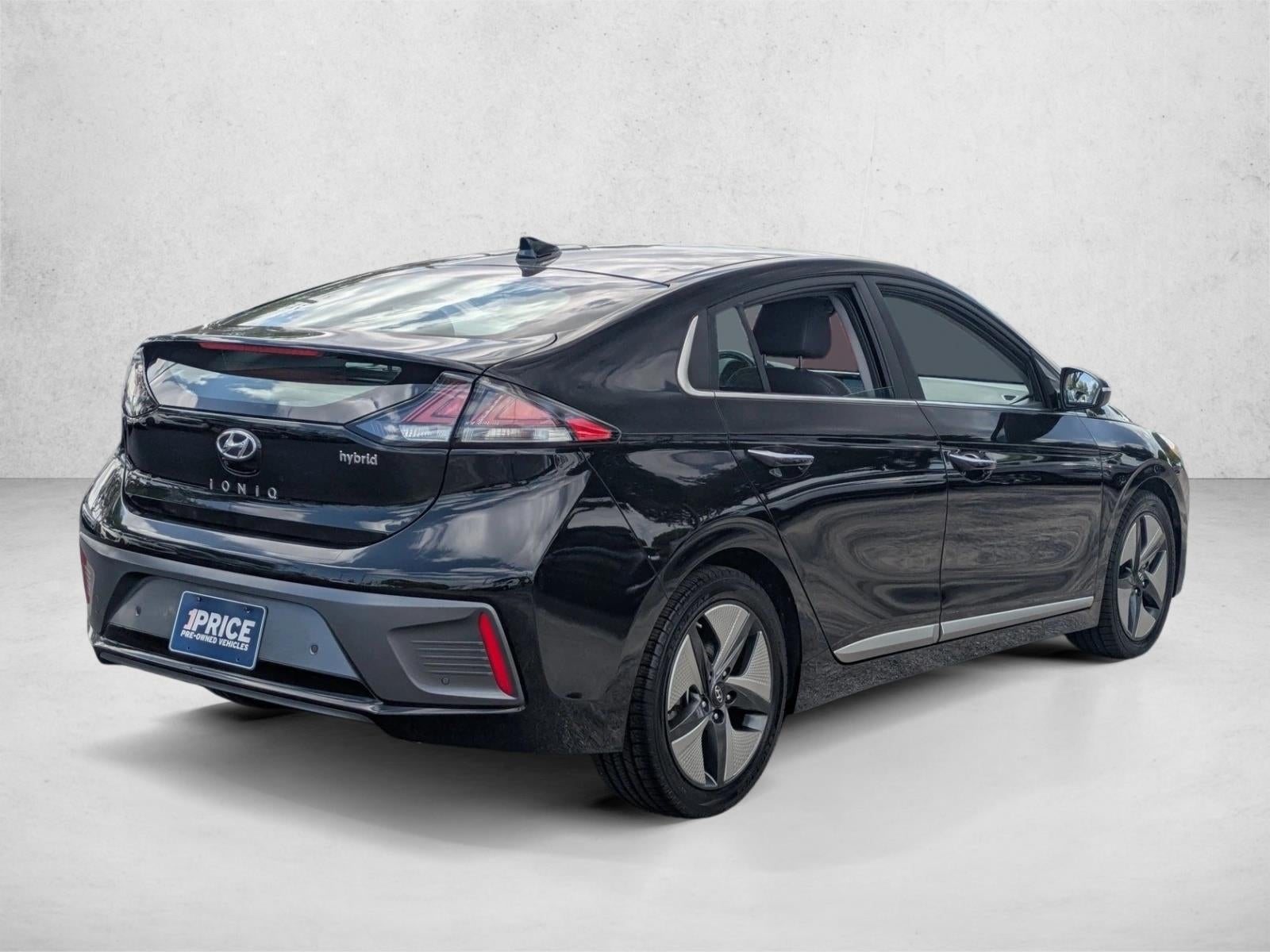 2022 Hyundai Ioniq Hybrid Limited