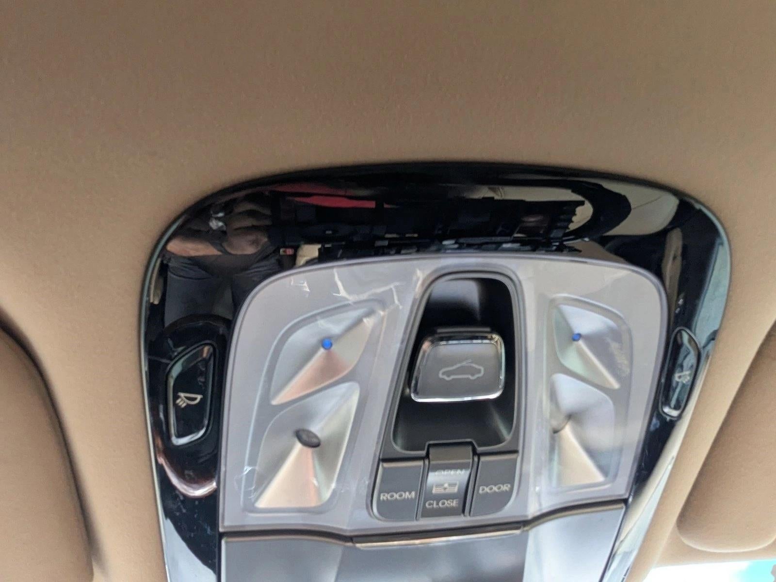 2013 Hyundai Azera Base