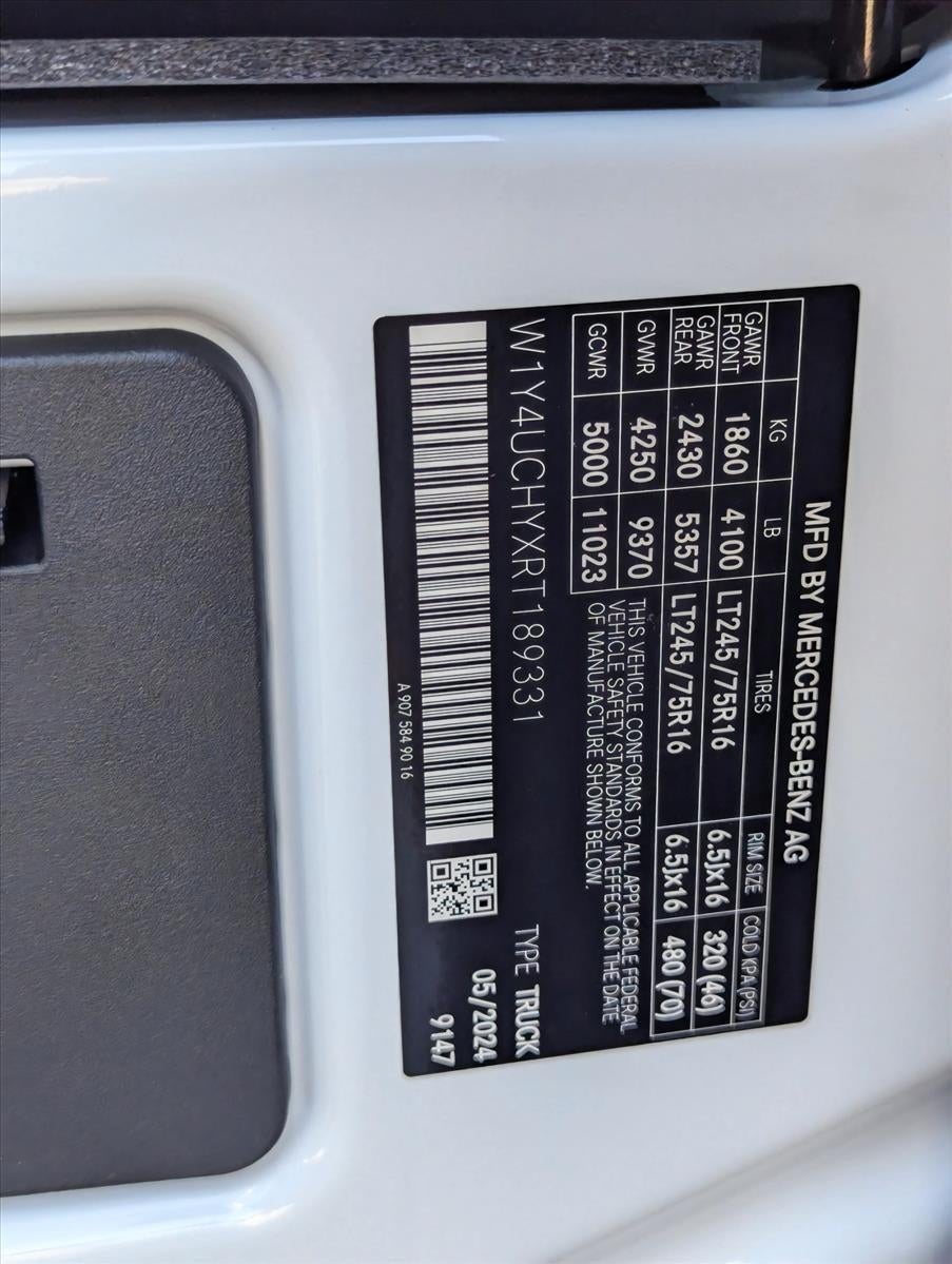 2024 Mercedes-Benz eSprinter Cargo Van Base