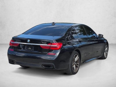 2018 BMW 740i 740i
