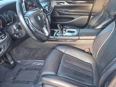 2019 BMW 750i 750i