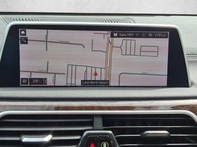 2022 BMW 740 i