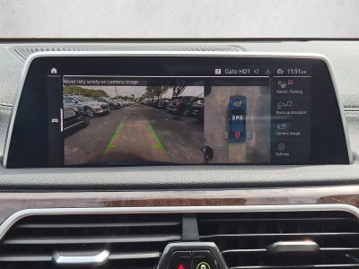 2022 BMW 740 i