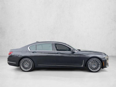 2021 BMW 740i 740i
