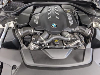 2022 BMW 750 i xDrive