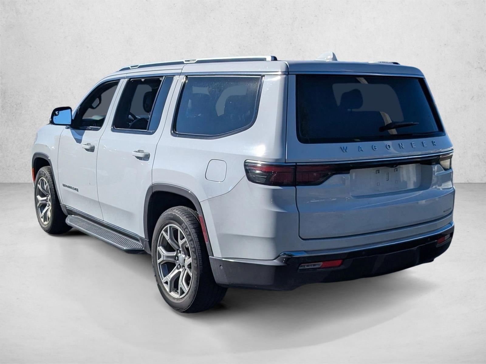 2022 Jeep Wagoneer Series II 4x2