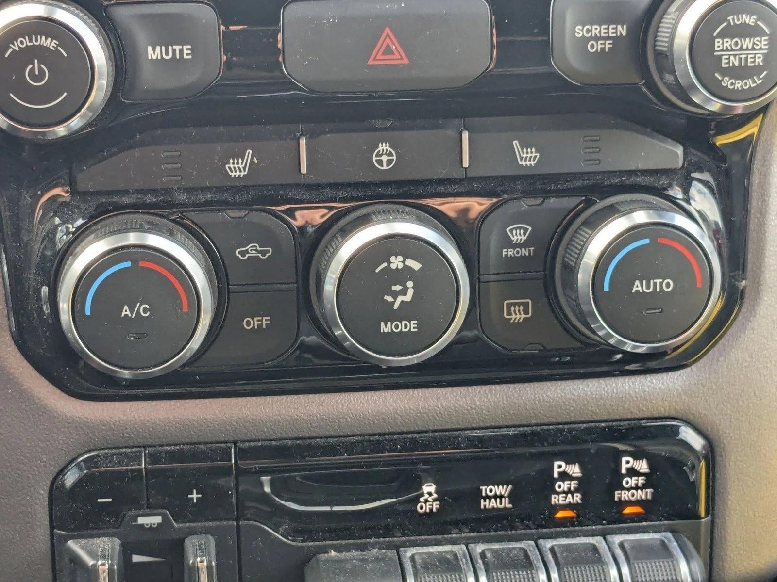 2019 RAM 1500 Rebel 4x4 Crew Cab 5'7" Box