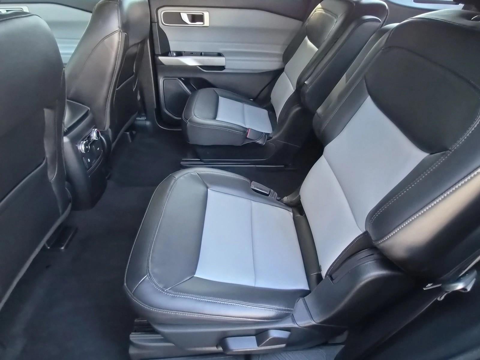 2023 Ford Explorer XLT RWD