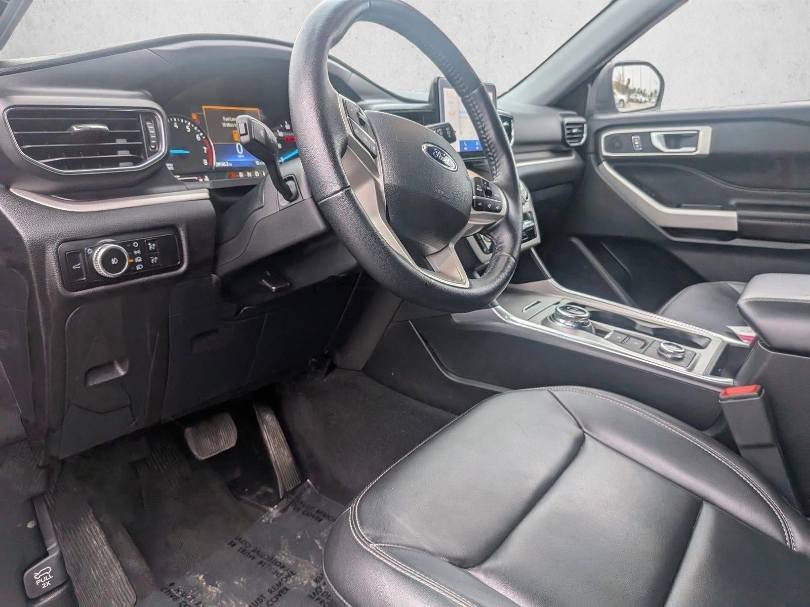 2023 Ford Explorer XLT 4WD