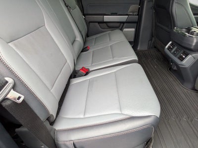 2025 Ford F-150 Lightning LARIAT 4WD SuperCrew 5.5' Box