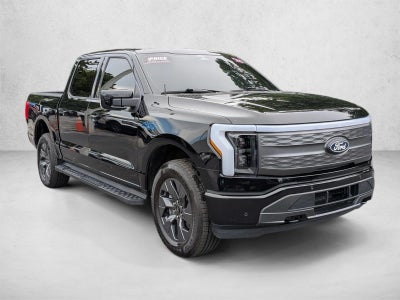 2025 Ford F-150 Lightning LARIAT 4WD SuperCrew 5.5' Box