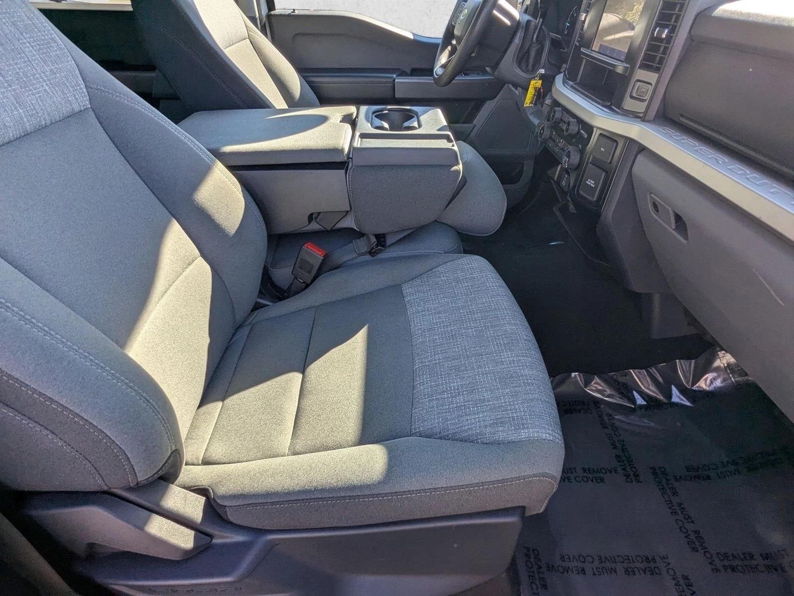 2025 Ford Super Duty F-250 SRW XLT 4WD Crew Cab 6.75' Box