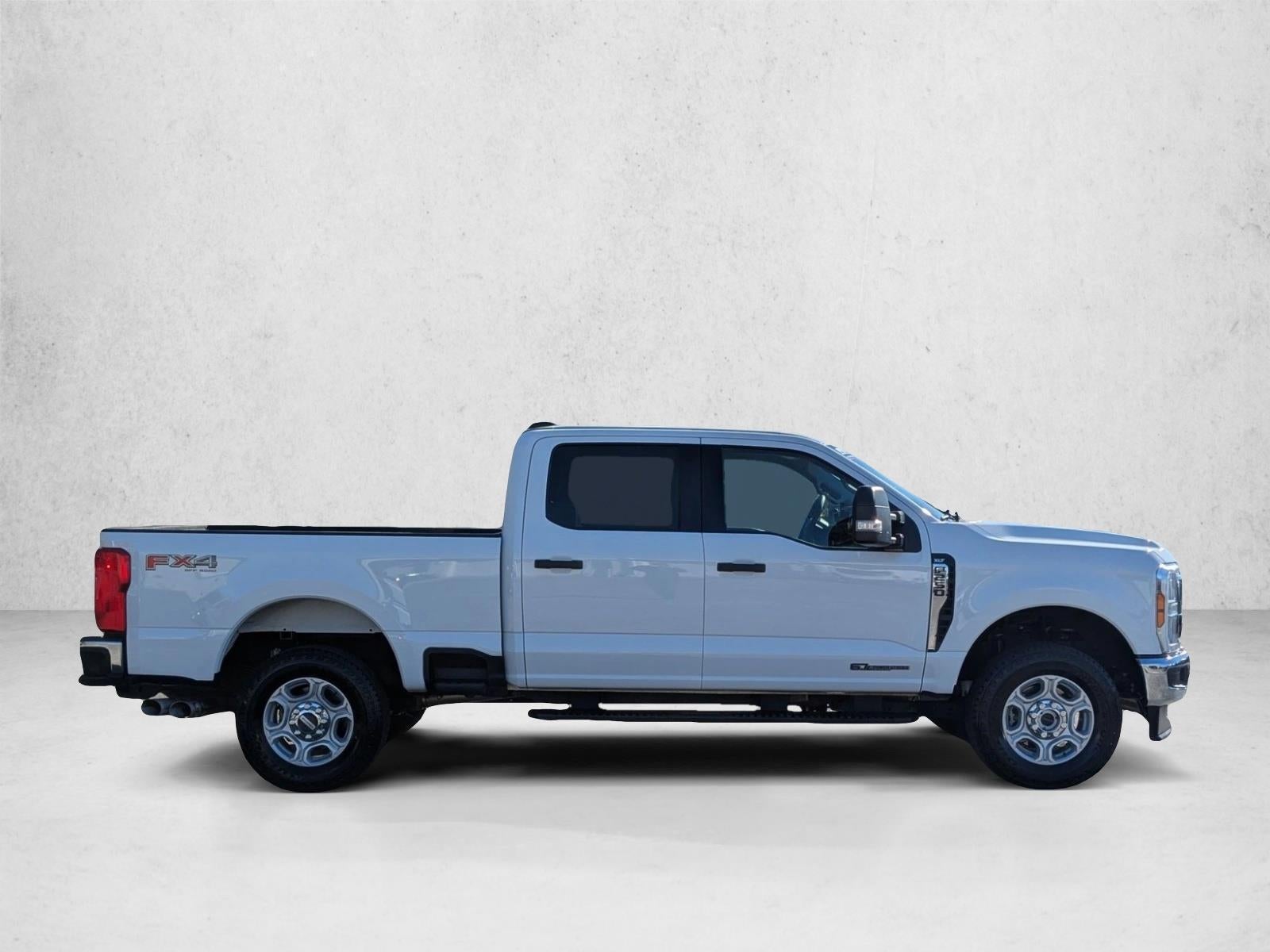 2025 Ford Super Duty F-250 SRW XLT 4WD Crew Cab 6.75' Box