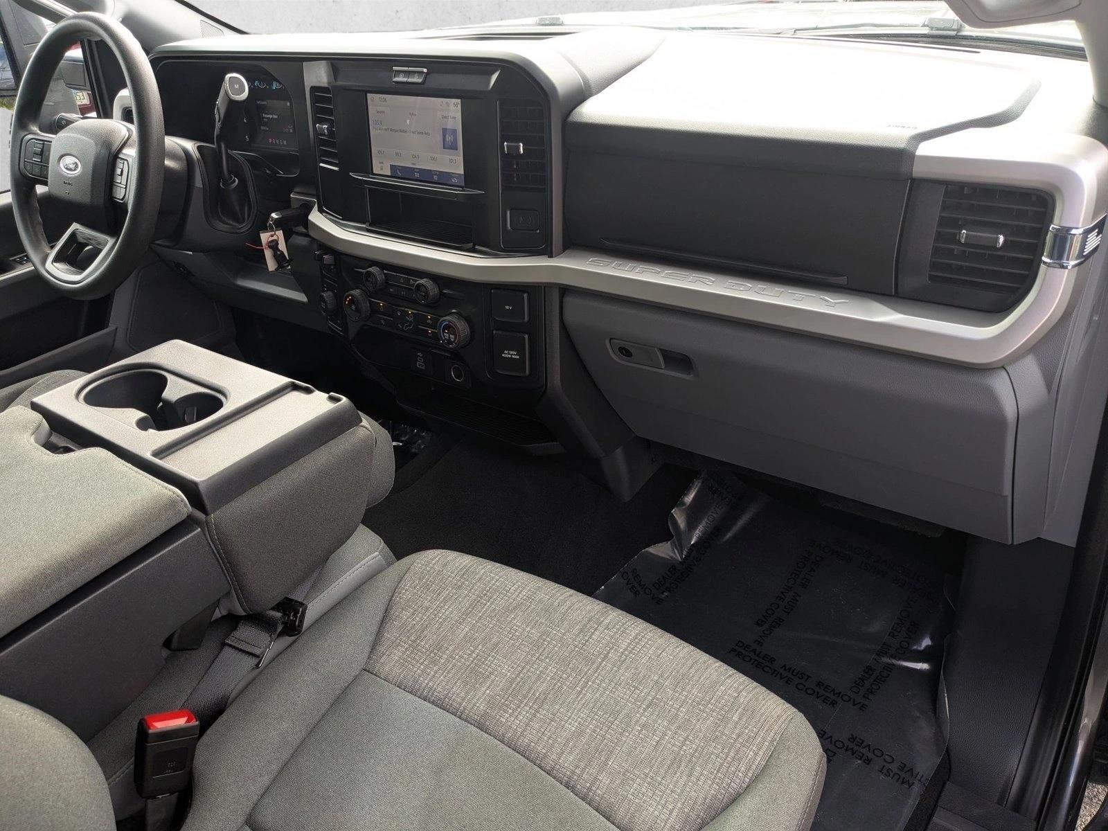 2025 Ford Super Duty F-250 SRW XLT 4WD Crew Cab 6.75' Box