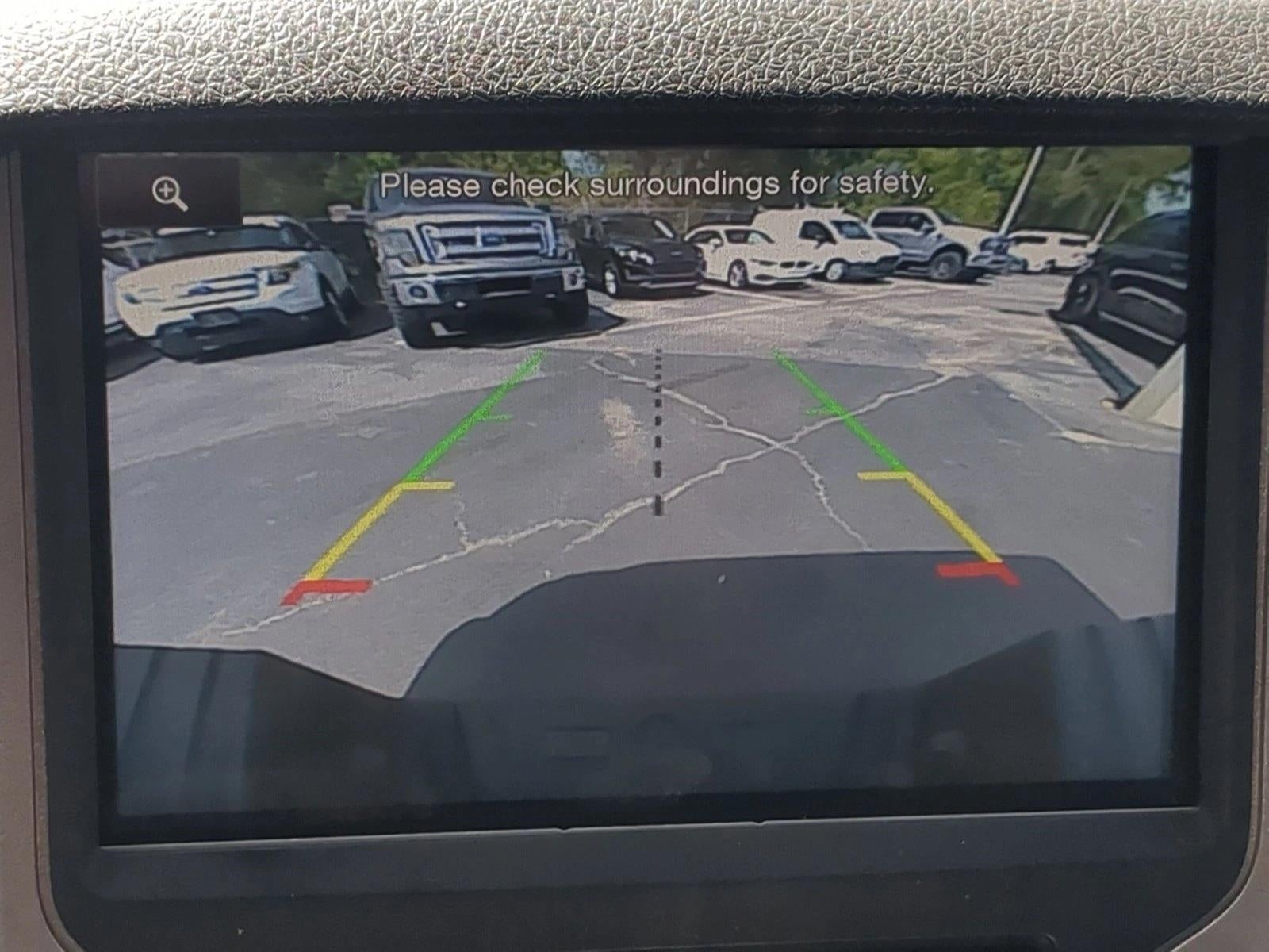 2016 Ford Super Duty F-250 SRW 4WD Crew Cab 6-3/4 Ft Box Platinum