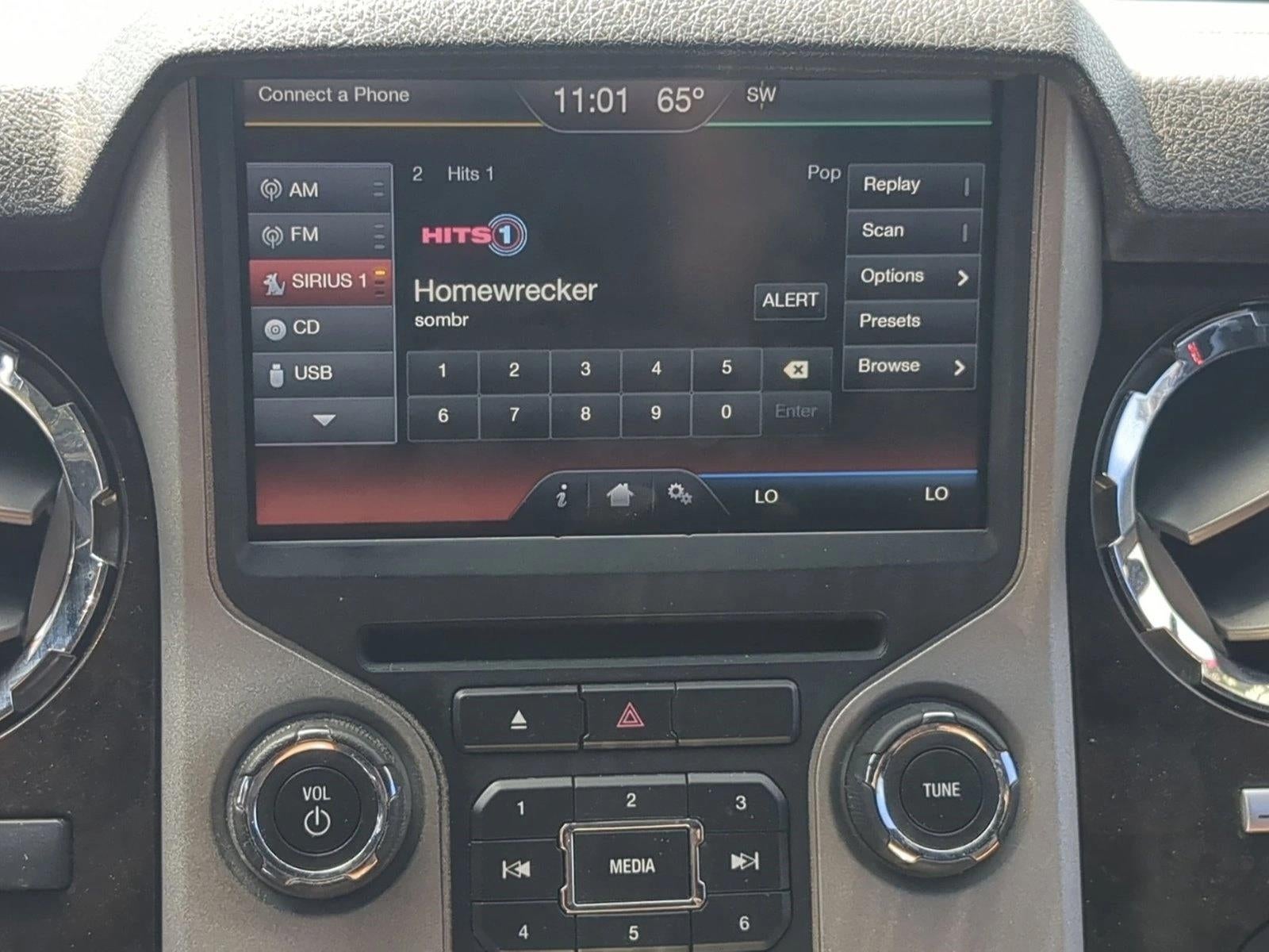 2016 Ford Super Duty F-250 SRW 4WD Crew Cab 6-3/4 Ft Box Platinum