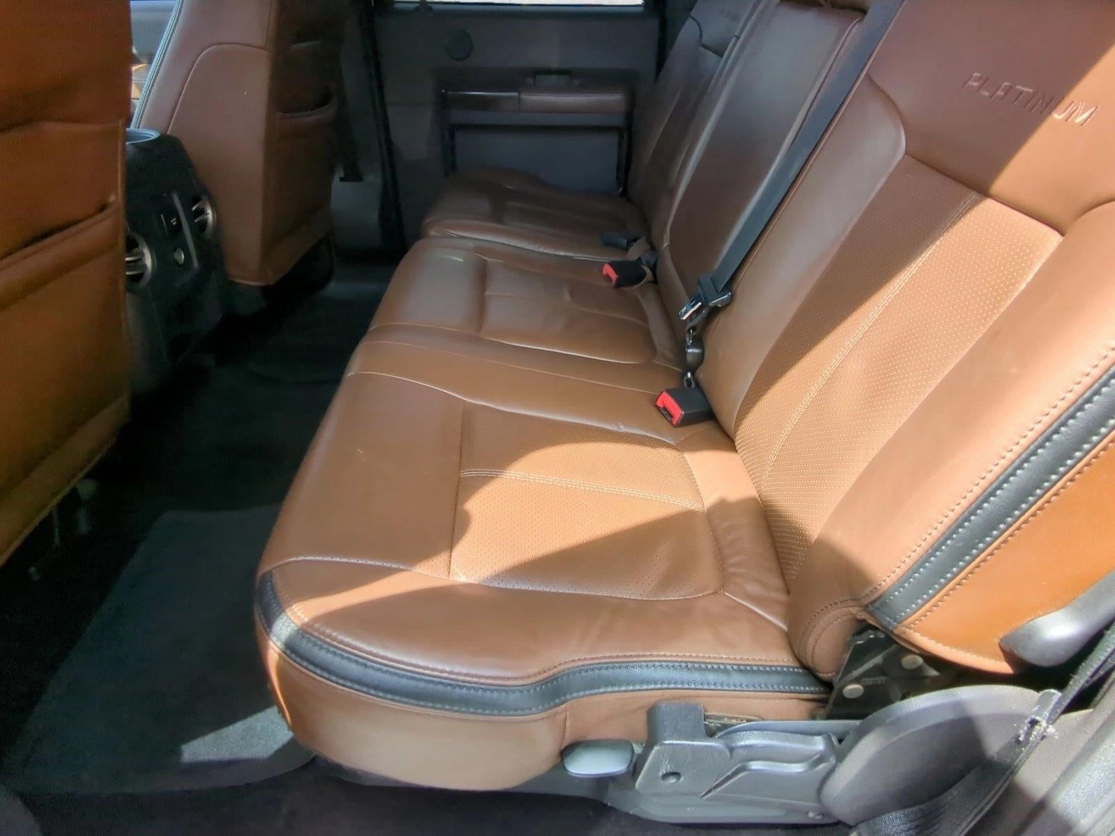 2016 Ford Super Duty F-250 SRW 4WD Crew Cab 6-3/4 Ft Box Platinum