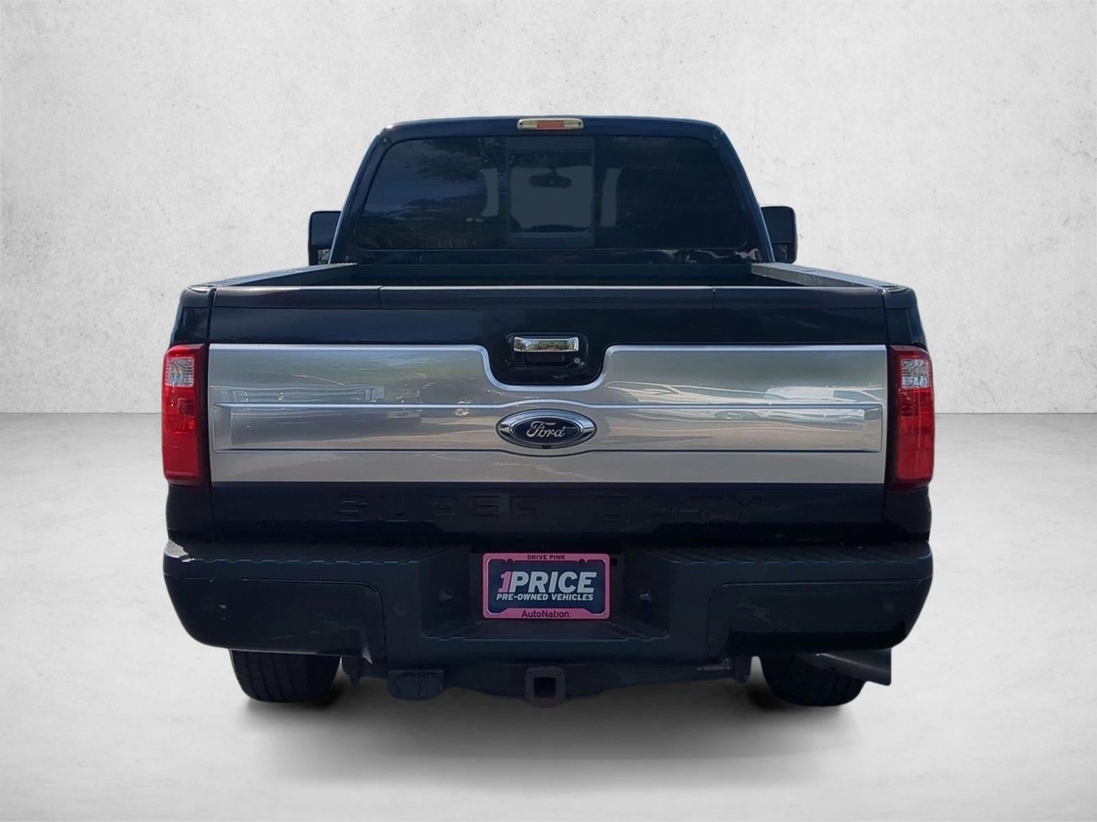 2016 Ford Super Duty F-250 SRW 4WD Crew Cab 6-3/4 Ft Box Platinum