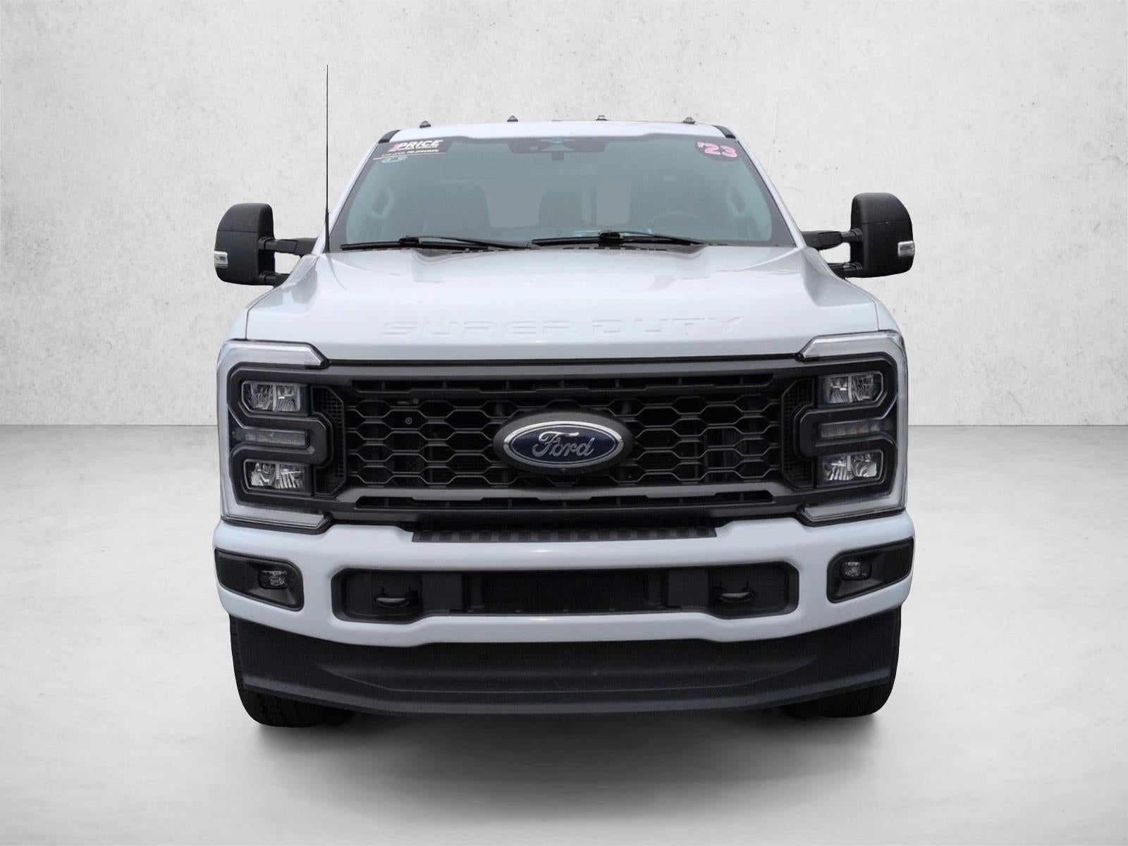 2023 Ford Super Duty F-250 SRW XL 4WD Crew Cab 6.75' Box