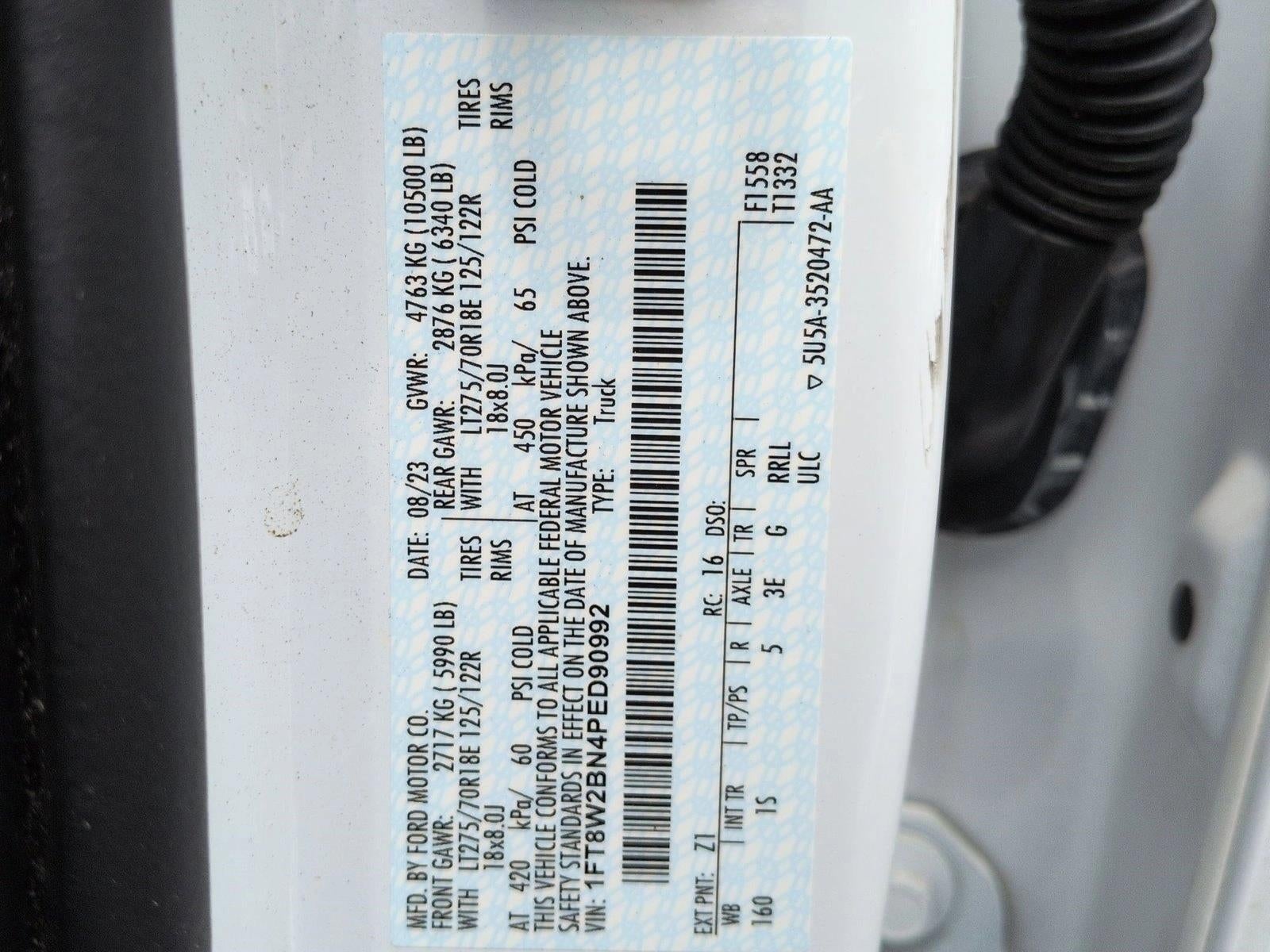 2023 Ford Super Duty F-250 SRW XL 4WD Crew Cab 6.75' Box