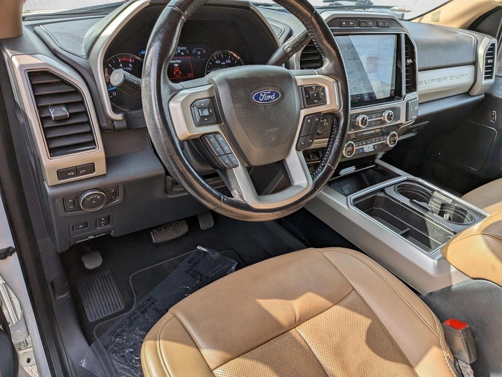 2022 Ford Super Duty F-250 SRW LARIAT 4WD Crew Cab 6.75' Box