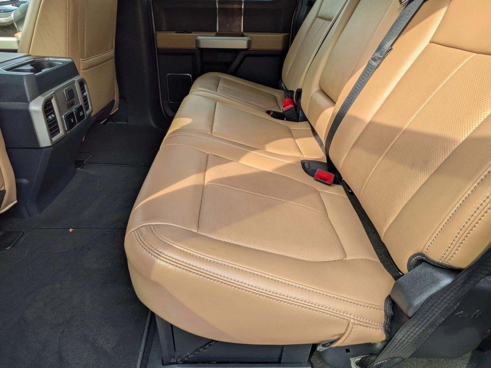 2022 Ford Super Duty F-250 SRW LARIAT 4WD Crew Cab 6.75' Box