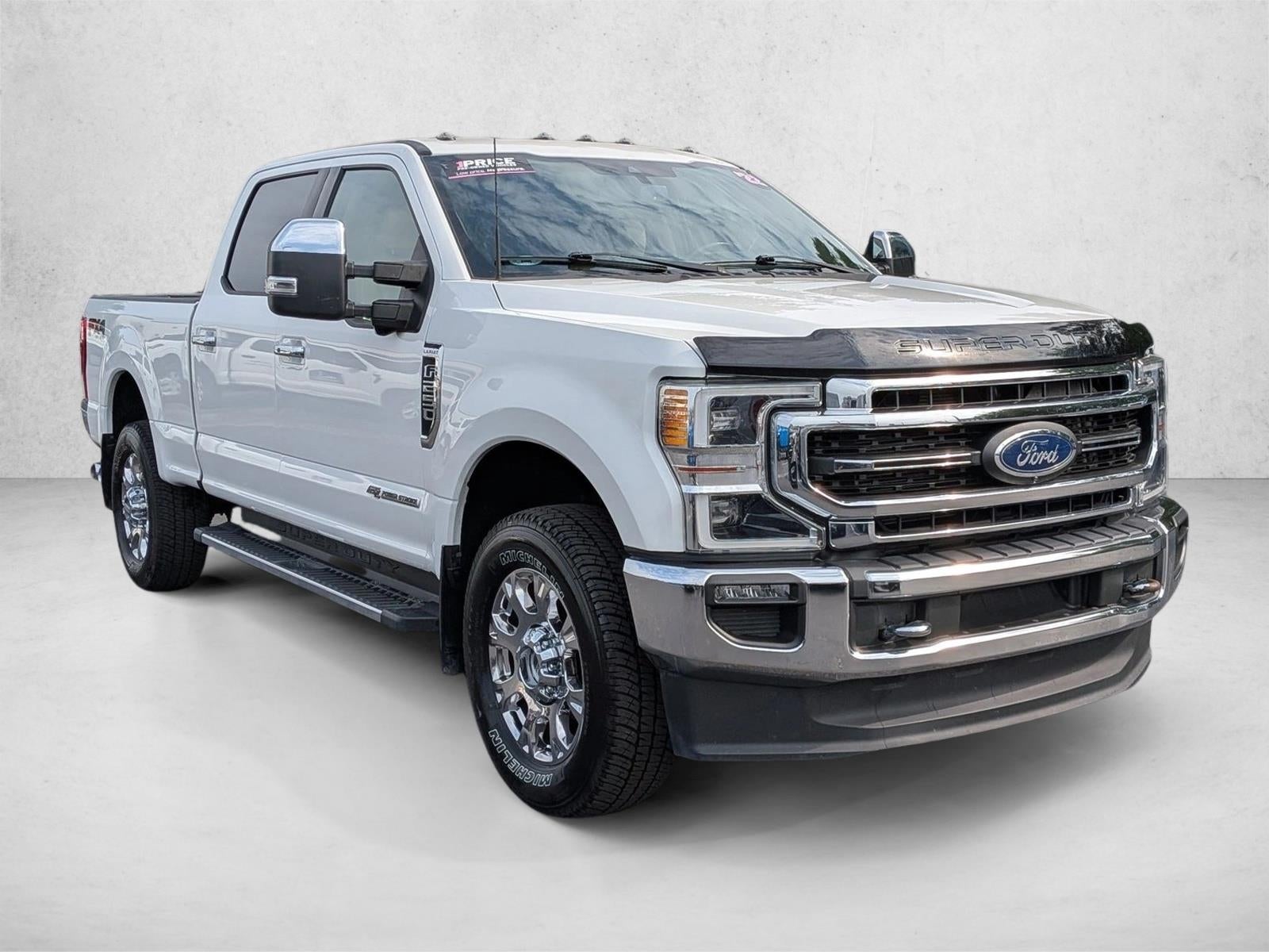 2022 Ford Super Duty F-250 SRW LARIAT 4WD Crew Cab 6.75' Box