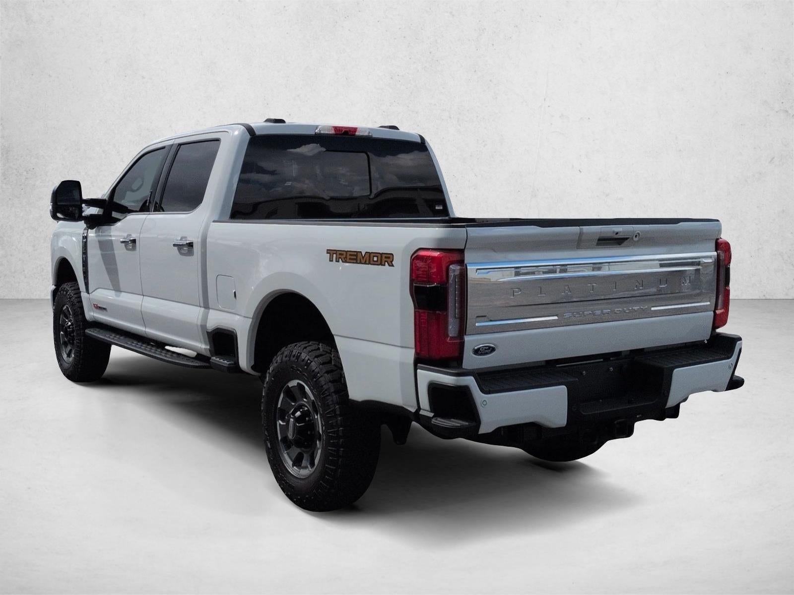 2024 Ford Super Duty F-350 SRW Platinum 4WD Crew Cab 6.75' Box