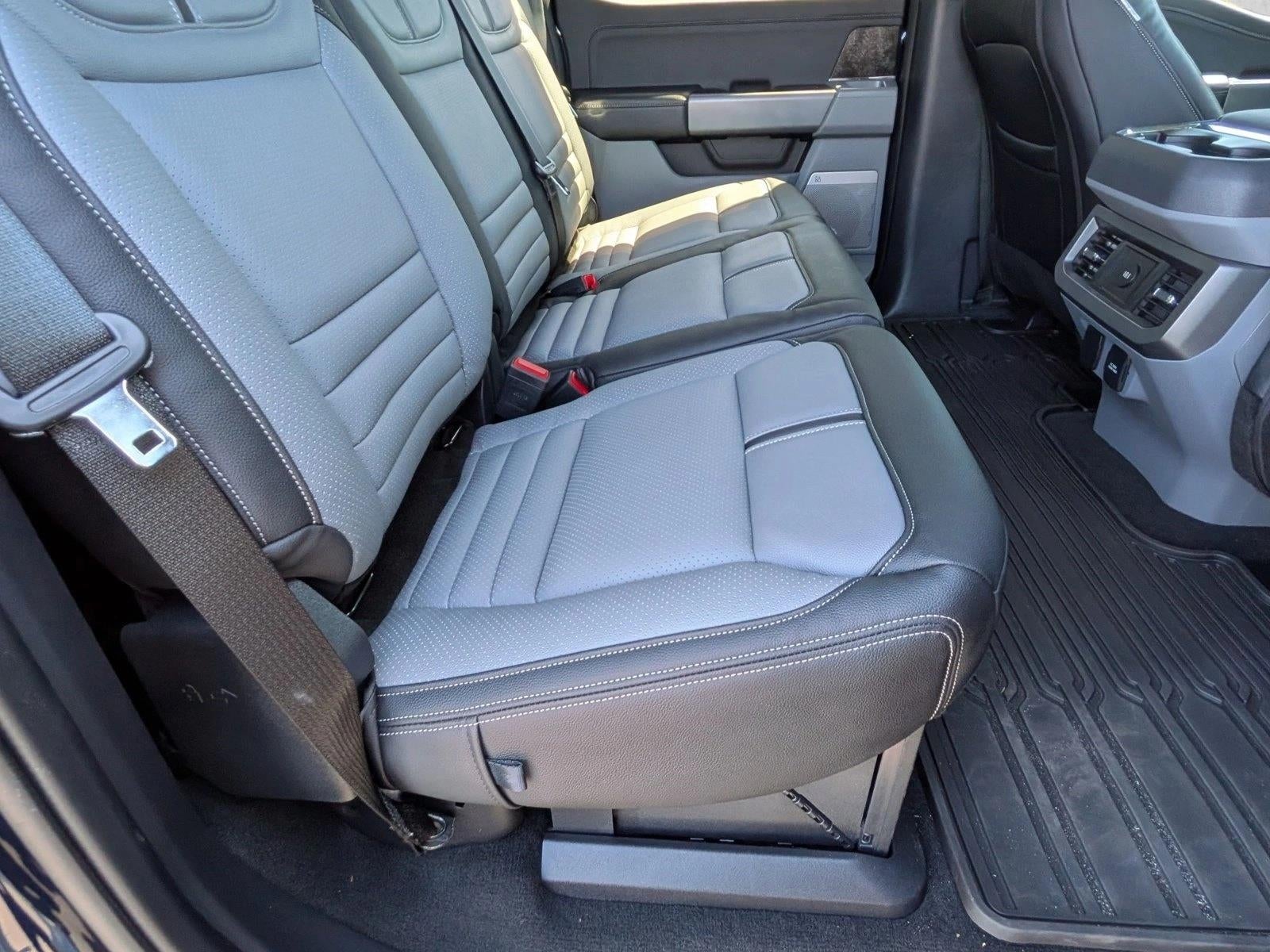 2023 Ford Super Duty F-350 SRW XLT 4WD Crew Cab 6.75' Box