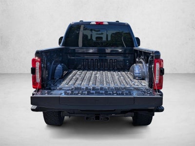 2023 Ford Super Duty F-350 SRW XLT 4WD Crew Cab 6.75' Box