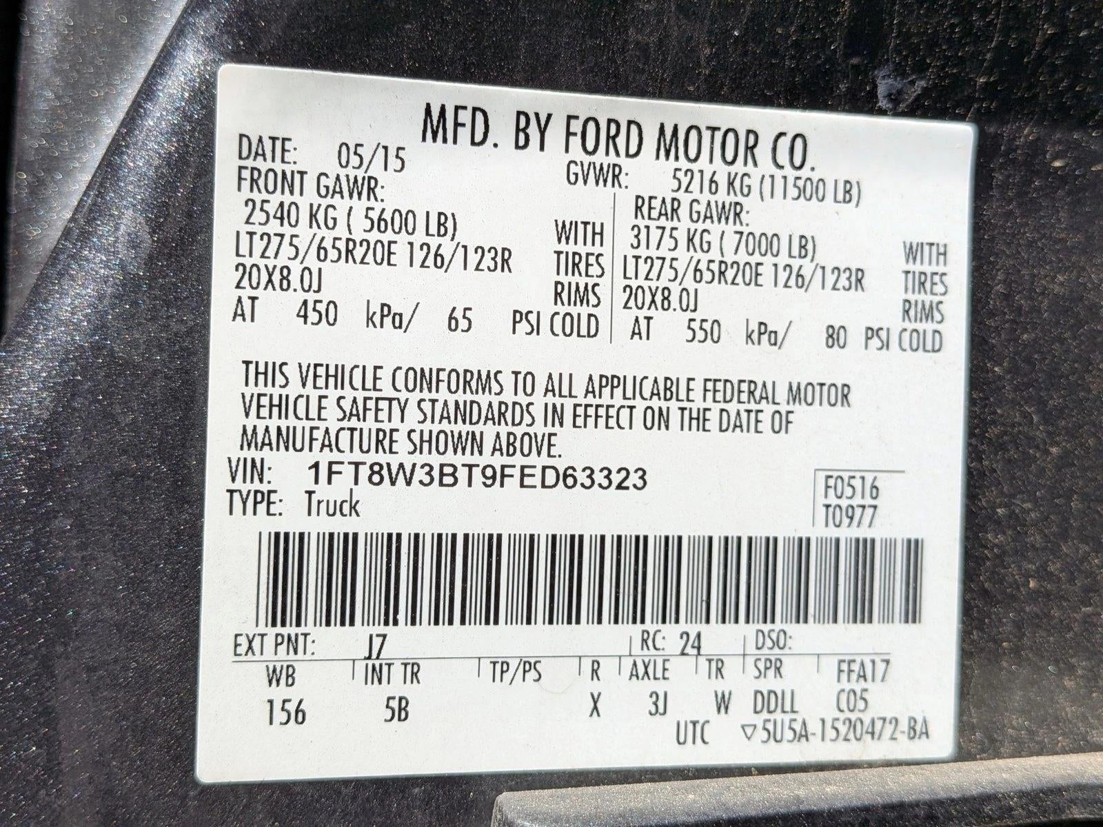 2015 Ford Super Duty F-350 SRW 4WD Crew Cab 6-3/4 Ft Box Lariat