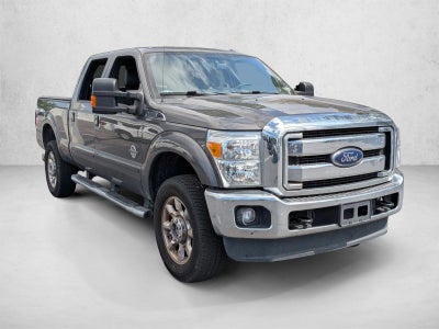 2015 Ford Super Duty F-350 SRW 4WD Crew Cab 6-3/4 Ft Box Lariat