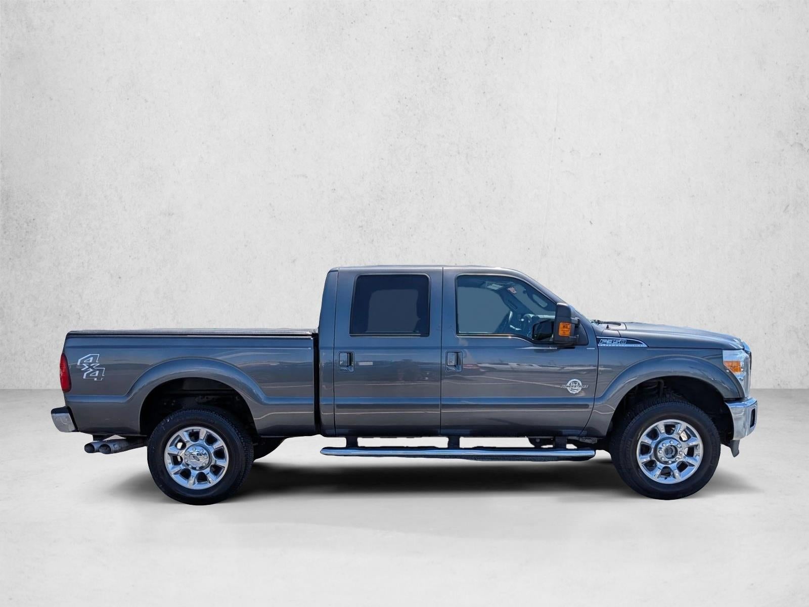 2015 Ford Super Duty F-350 SRW 4WD Crew Cab 6-3/4 Ft Box Lariat