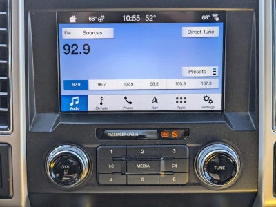 2019 Ford Super Duty F-350 DRW King Ranch 4WD Crew Cab 8' Box