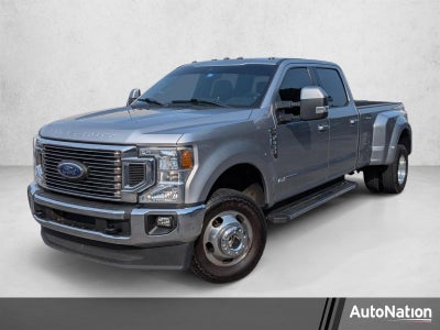2022 Ford Super Duty F-350 DRW LARIAT 4WD Crew Cab 8' Box