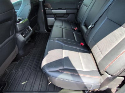 2022 Ford F-150 LARIAT 4WD SuperCrew 5.5' Box